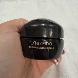 Shiseido future solution lx total regenerating cream